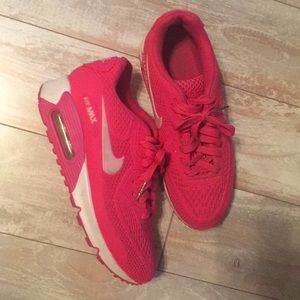 Pink Nike air max